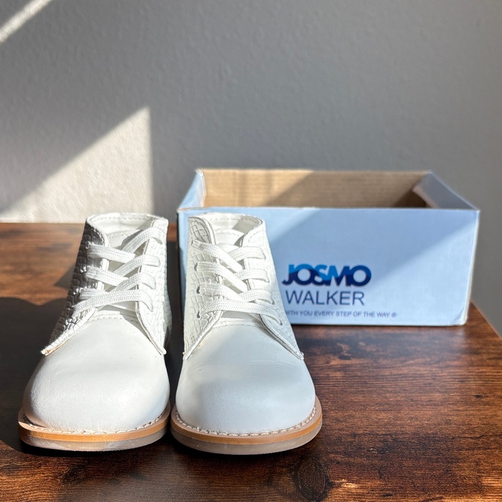 Josmo Cream Lace-Up Boots